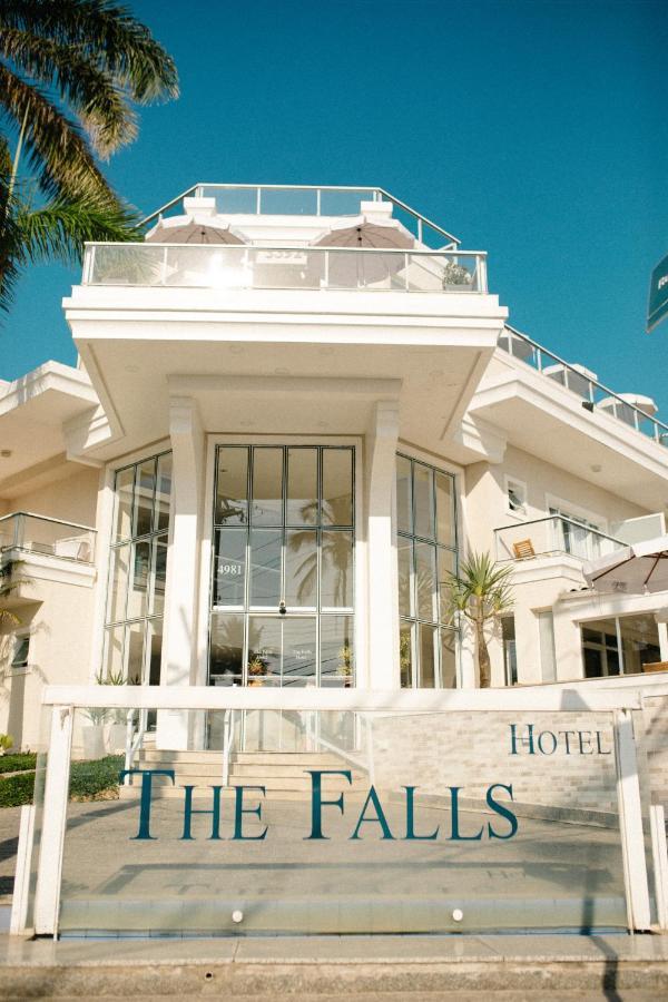 The Falls 4* Guarujá